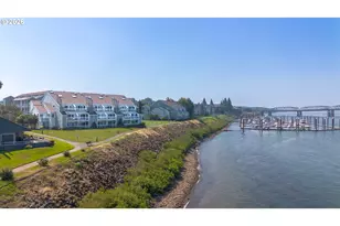 129 N Hayden Bay Dr, Portland, OR 97217 - Photo 3