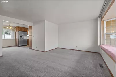 2193 Madison St SE, Albany, OR 97322 - Photo 5