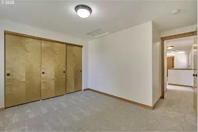 8806 N Fiske Ave, Portland, OR 97203 - Photo 21