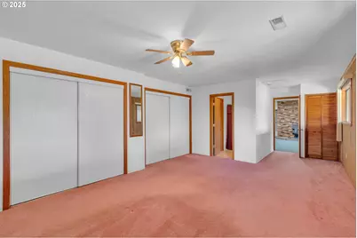 267 Mountain View, Glide, OR 97443 - Photo 35