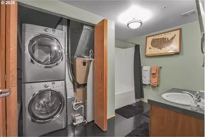 1420 NW Lovejoy St #204, Portland, OR 97209 - Photo 35