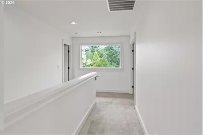 11657 SW 19th Ave, Portland, OR 97219 - Photo 29