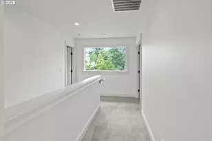 11657 SW 19th Ave, Portland, OR 97219 - Photo 29