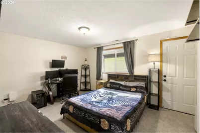 247 SW Manzanita St, McMinnville, OR 97128 - Photo 23