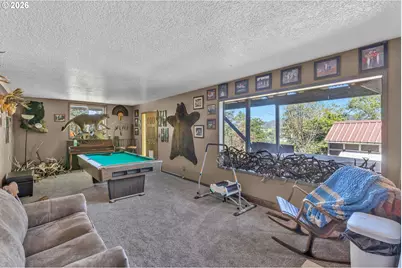 331 Hemlock Ln, Roseburg, OR 97471 - Photo 25