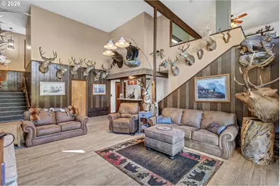 331 Hemlock Ln, Roseburg, OR 97471 - Photo 23