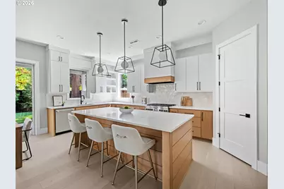 3652 NW Lana Pl, Portland, OR 97229 - Photo 3