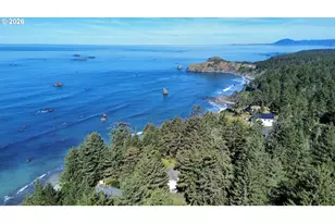 31640 Spruce Dr, Gold Beach, OR 97444 - Photo 39