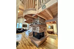 31640 Spruce Dr, Gold Beach, OR 97444 - Photo 11