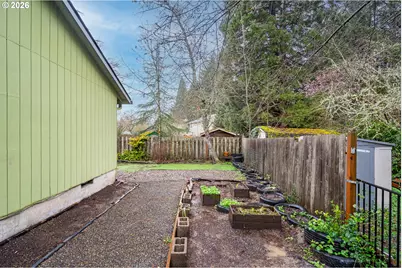 5803 SW 56th Ave, Portland, OR 97221 - Photo 31