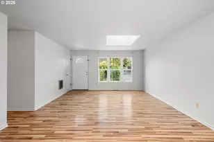 5803 SW 56th Ave, Portland, OR 97221 - Photo 9