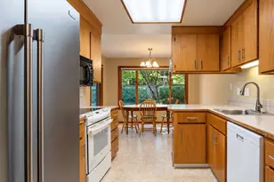 14803 NE Sacramento St, Portland, OR 97230 - Photo 15