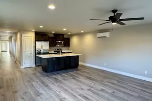 158 SE Mosher Ave, Roseburg, OR 97470 - Photo 3