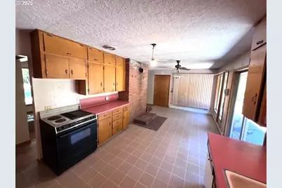 47980 NW Waldheim Way, Forest Grove, OR 97116 - Photo 17