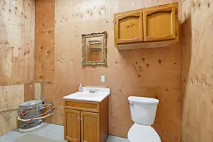 10650 NE Fox Farm Rd, Dundee, OR 97115 - Photo 31