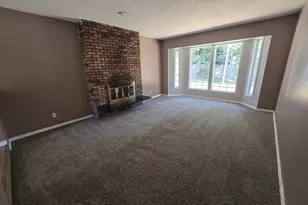 4002 Oak St, Longview, WA 98632 - Photo 7
