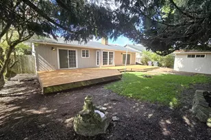 4002 Oak St, Longview, WA 98632 - Photo 31