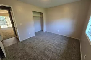 4002 Oak St, Longview, WA 98632 - Photo 23