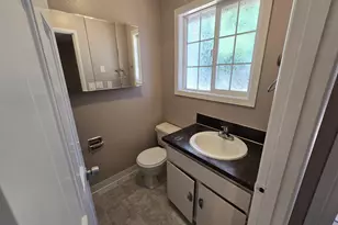 4002 Oak St, Longview, WA 98632 - Photo 25