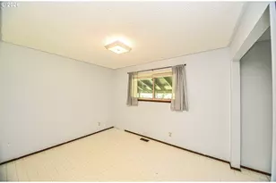 27340 Parkdale Rd, Rainier, OR 97048 - Photo 15