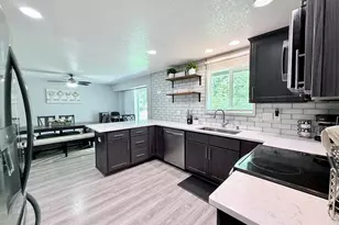 19315 SW Oak St, Beaverton, OR 97078 - Photo 7