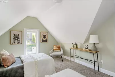 1725 N Sumner St, Portland, OR 97217 - Photo 39