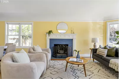 1725 N Sumner St, Portland, OR 97217 - Photo 7