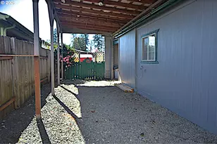 569 S 51st Pl, Springfield, OR 97478 - Photo 35