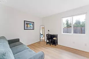 5029 SW Coronado St, Portland, OR 97219 - Photo 11