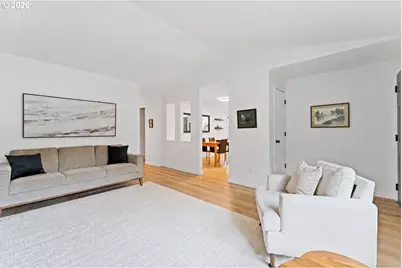 5029 SW Coronado St, Portland, OR 97219 - Photo 7