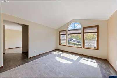 875 Jev Ct, Salem, OR 97304 - Photo 5