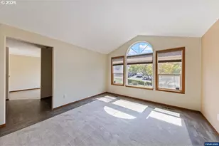 875 Jev Ct, Salem, OR 97304 - Photo 5
