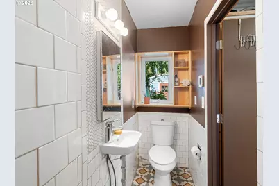 11825 NE Morris St, Portland, OR 97220 - Photo 27