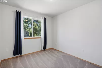 6046 SE 136th Ave, Portland, OR 97236 - Photo 13