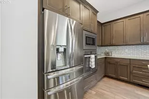 11409 SW Suzanne Pl, Portland, OR 97223 - Photo 21