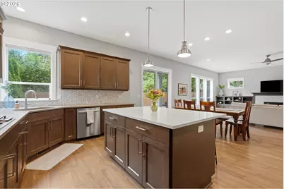 11409 SW Suzanne Pl, Portland, OR 97223 - Photo 17