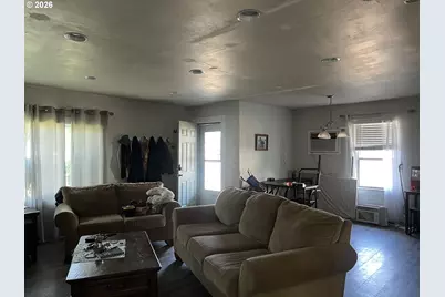 401 S Mill St, Milton-Freewater, OR 97862 - Photo 5