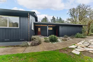 8148 Melqua Rd, Umpqua, OR 97486 - Photo 9