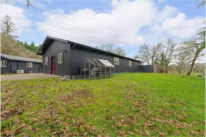 8148 Melqua Rd, Umpqua, OR 97486 - Photo 13