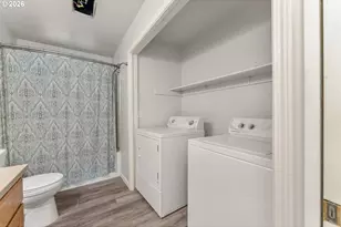 8148 Melqua Rd, Umpqua, OR 97486 - Photo 31