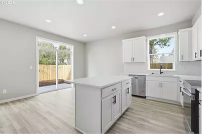 3163 NE 117th Ave, Portland, OR 97220 - Photo 15