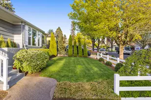 4117 SE Henderson St, Portland, OR 97202 - Photo 5