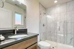 127 SW Nye Ave, Pendleton, OR 97801 - Photo 19
