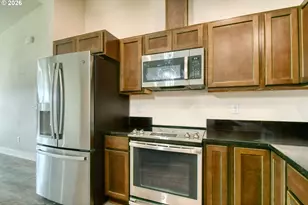 127 SW Nye Ave, Pendleton, OR 97801 - Photo 11