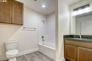 127 SW Nye Ave, Pendleton, OR 97801 - Photo 25