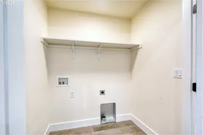 127 SW Nye Ave, Pendleton, OR 97801 - Photo 15