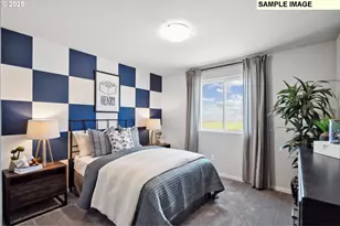 728 Merriott Ln, Woodburn, OR 97071 - Photo 15