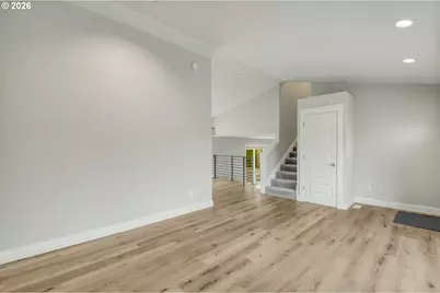 1119 SE 21st Cir, Troutdale, OR 97060 - Photo 9