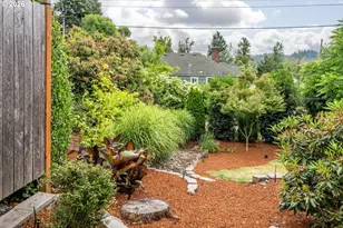 420 Riverview Blvd, Springfield, OR 97477 - Photo 23