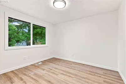 6170 SW Cherryhill Dr, Beaverton, OR 97008 - Photo 35
